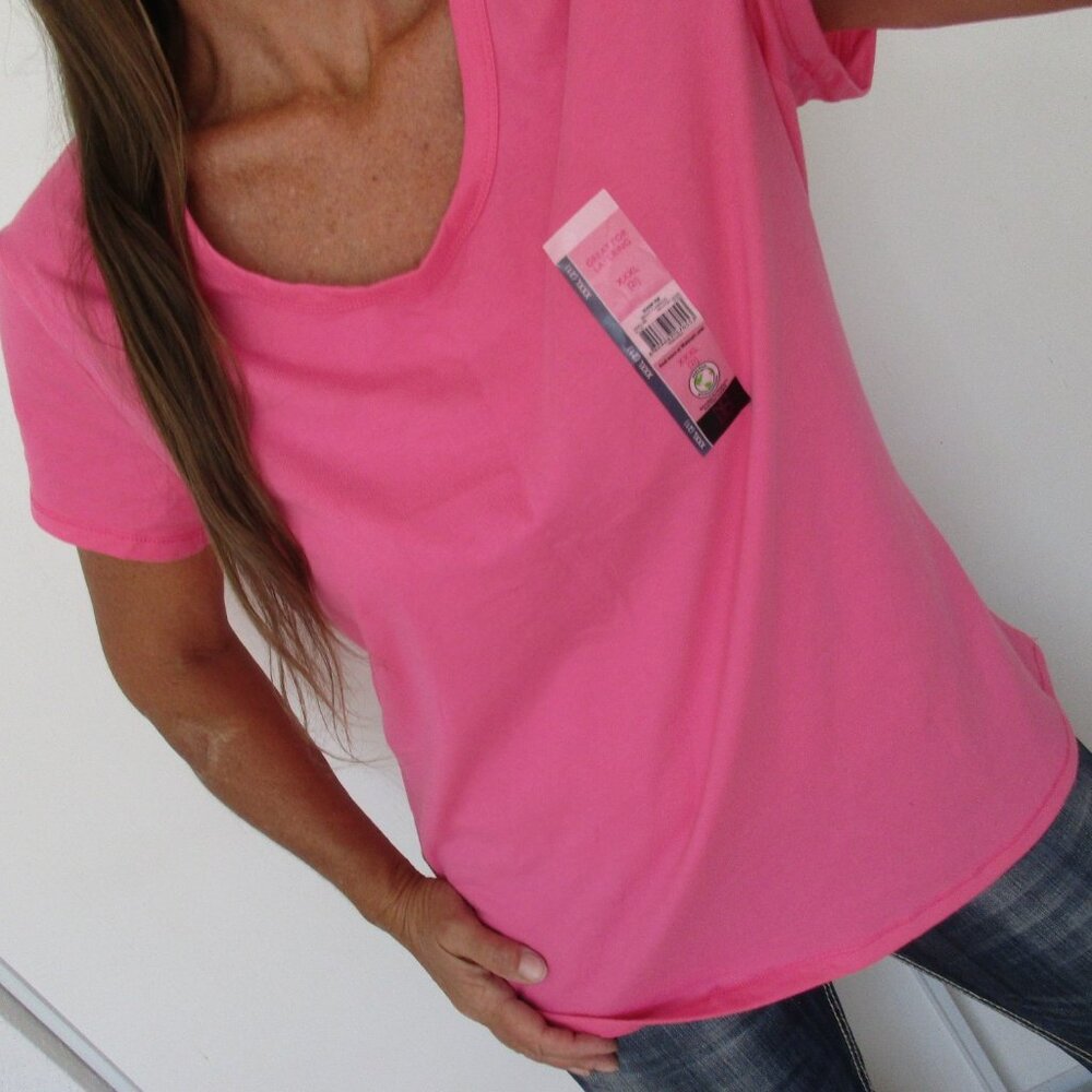 New No Boundaries NOBO Top Size XXL (21) Pink Short Sleeve T-Shirt